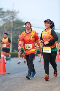 BIB: 16782, 15912
                            <button type="button" onclick="openModal(10048352)" class="btn btn-primary btn-sm float-right btn-popup" data-toggle="modal" data-target=".modal-high-quality">
                        <i class="fas fa-shopping-cart"></i> Add to Cart
                    </button>
                                            <button type="button" onclick="isThisMe(10048352, true)" class="btn btn-success btn-sm float-right btn-popup btn-isme hidden" data-toggle="tooltip" data-placement="bottom" title="นี่คือรูปของคุณใช่ไหม คลิกที่นี่เพื่อเอาเข้าอัลบั้ม">
                        <i class="fas fa-plus"></i> Add to album
                    </button>
                    <button type="button" onclick="isThisMe(10048352, false)" class="btn btn-warning btn-sm float-right btn-popup btn-isnotme hidden">
                        <i class="fas fa-ban"></i> Remove from album
                    </button>